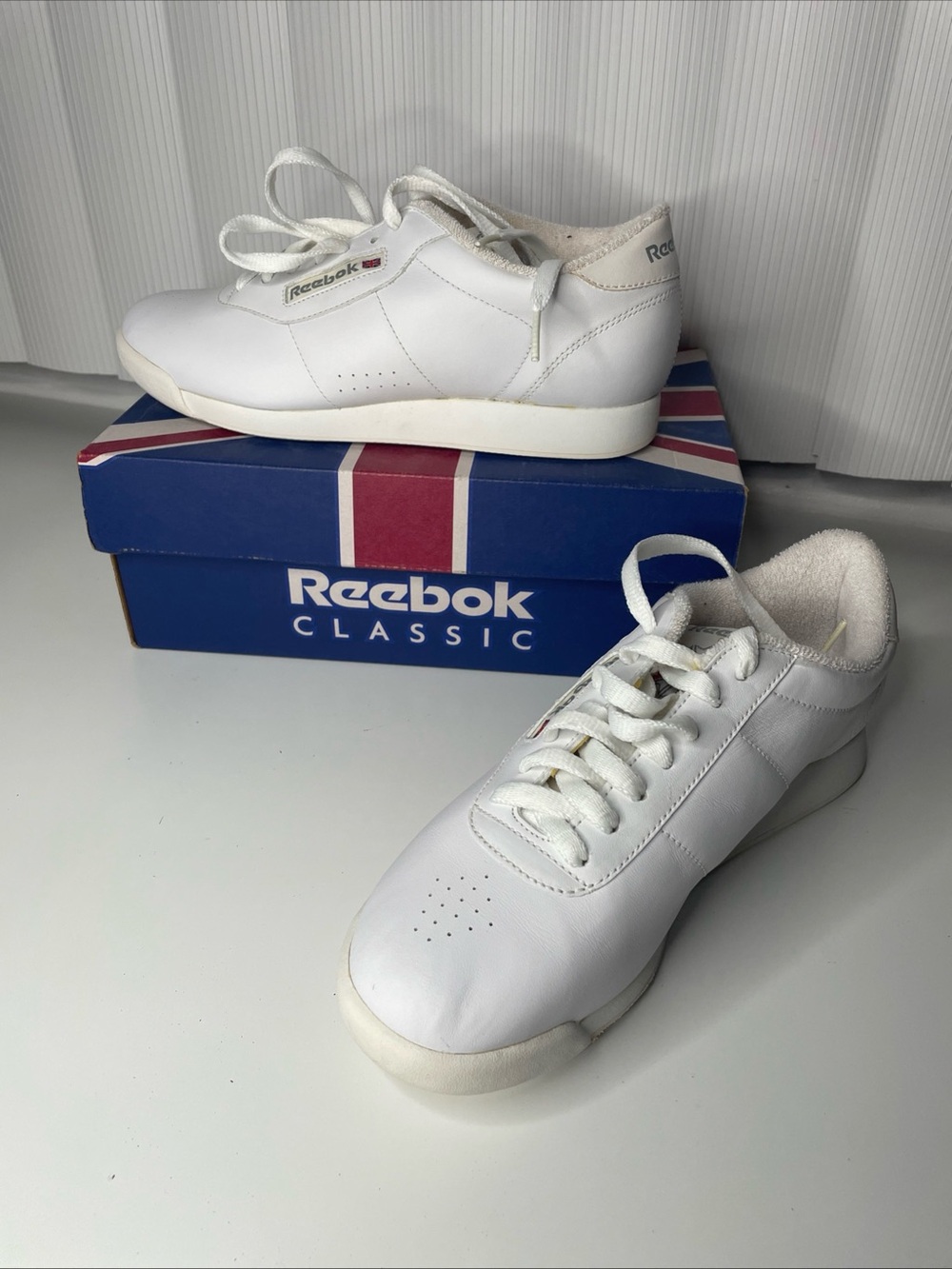 Women's Reebok Classic Princess White Walking/Tennis Shoes Size 8.5 NEW IN BOX
